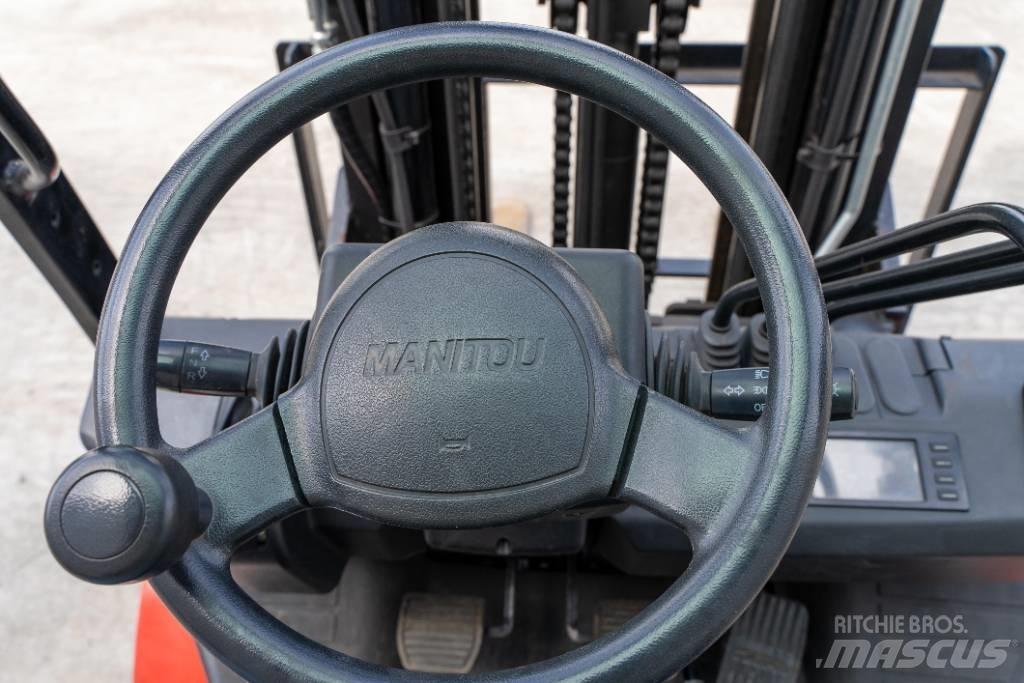 Manitou MI 25 D Diesel gaffeltrucks