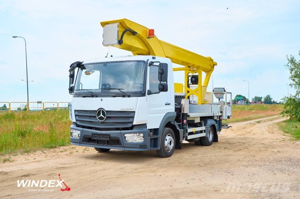 Palfinger P 300 KS Lastbilmonterede lifte