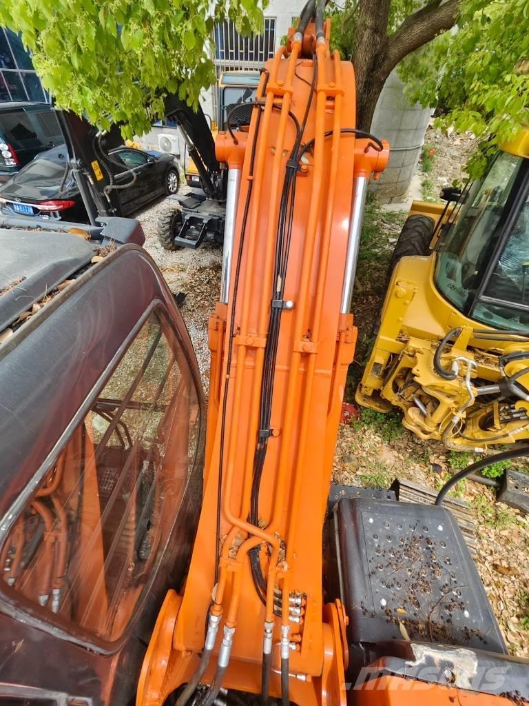 Hitachi ZX 120 Gravemaskiner på larvebånd