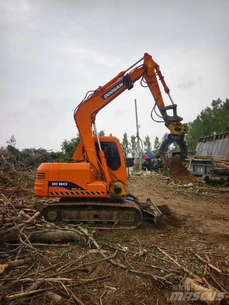 Doosan DH80 Gravemaskiner på larvebånd