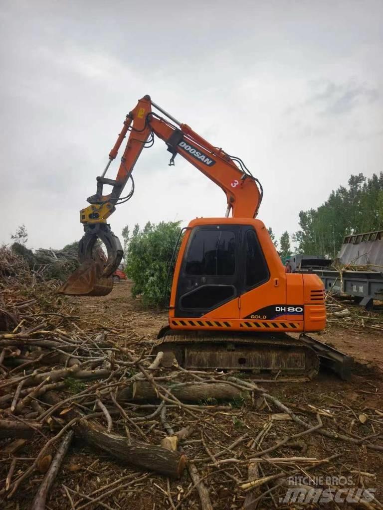 Doosan DH80 Gravemaskiner på larvebånd