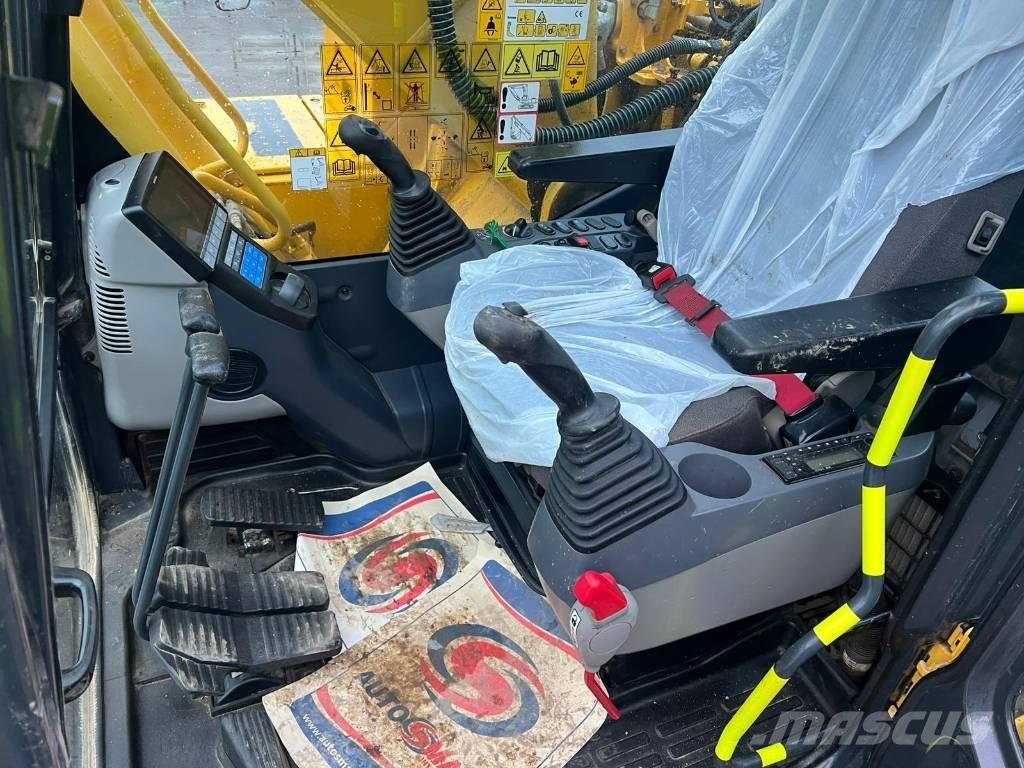 Komatsu PC 210-11 Gravemaskiner på larvebånd