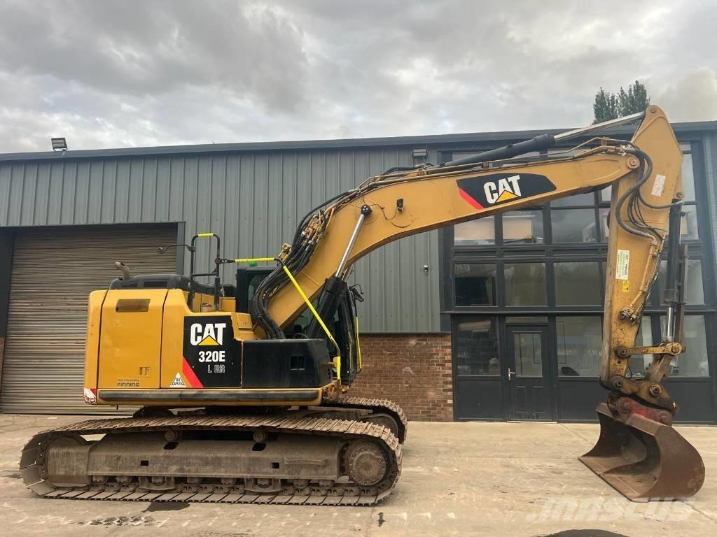 Komatsu PC 210-11 Gravemaskiner på larvebånd