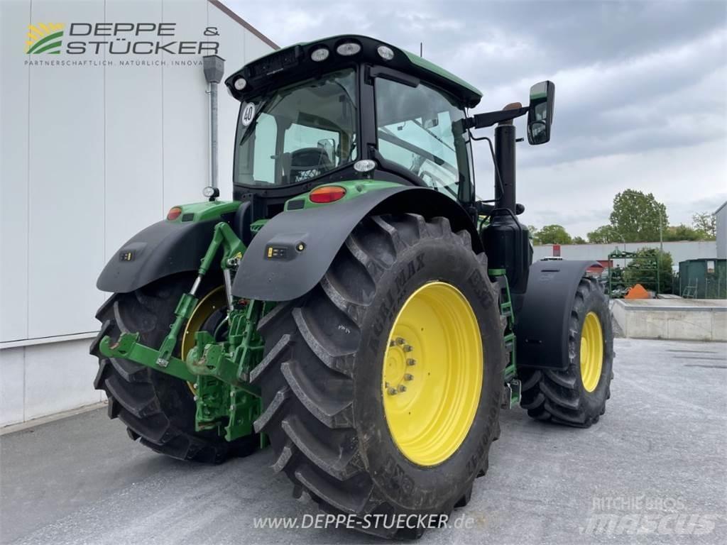 John Deere 6230R Traktorer