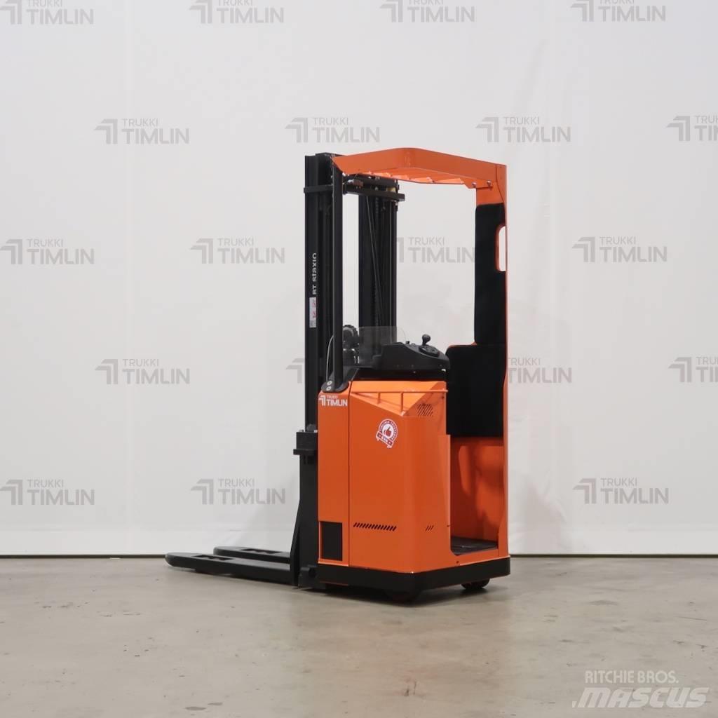 Toyota SSE135 Selvkørende stablere