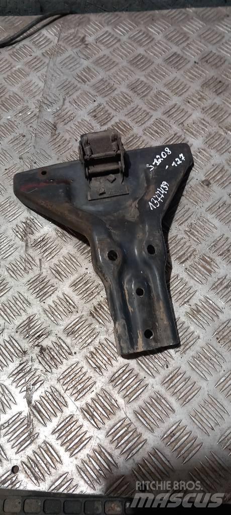 Scania 94 D.    1377439 Chassis og suspension