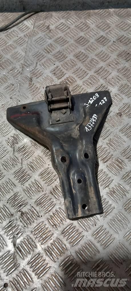 Scania 94 D.    1377439 Chassis og suspension