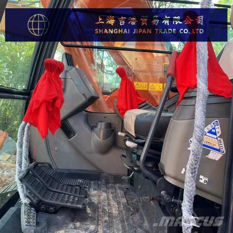 Hitachi ZX 135 Midi-gravemaskiner 7t - 12t