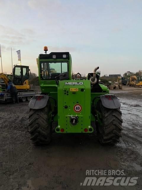 Merlo TF42.7CS Teleskoplæssere til landbrug