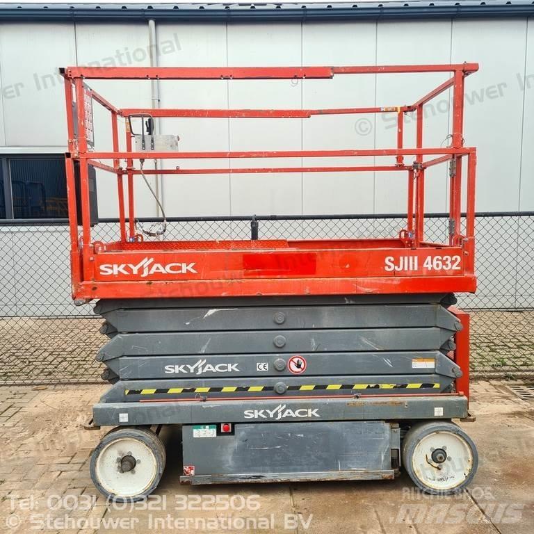 SkyJack SJ4632 Saxlifte