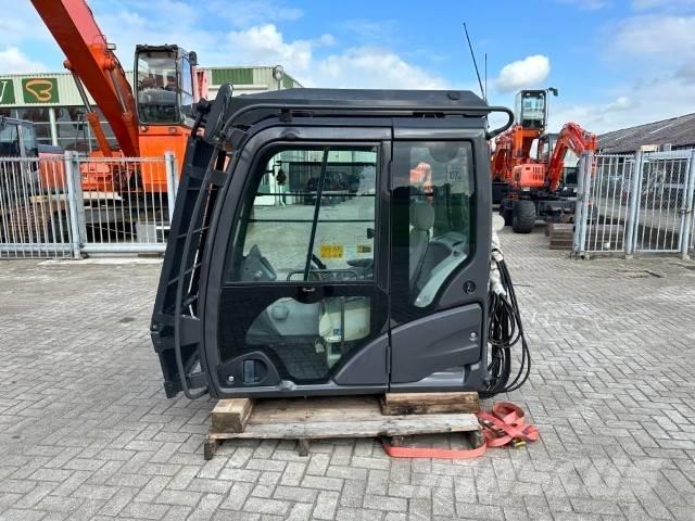 Hitachi ZX-LC-5B Kabiner og interiør
