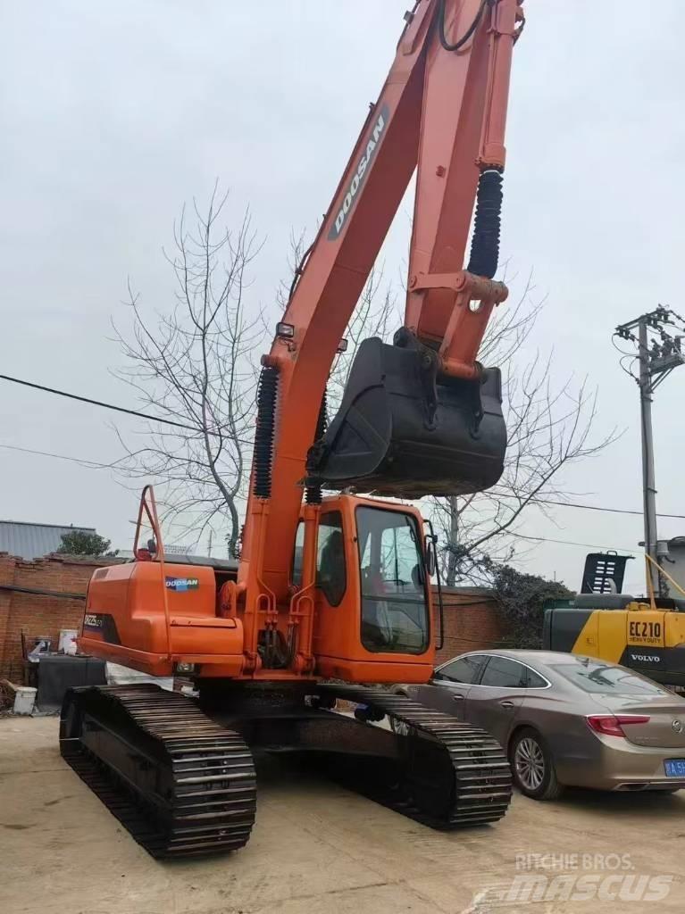 Doosan 225-7 Gravemaskiner på larvebånd