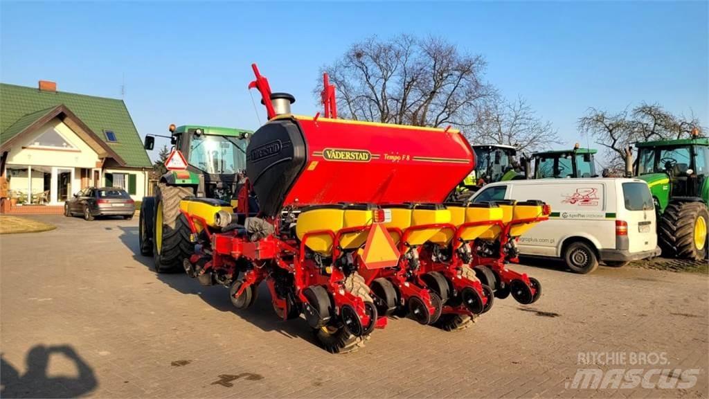 Väderstad Tempo F8 Enkornssåmaskiner