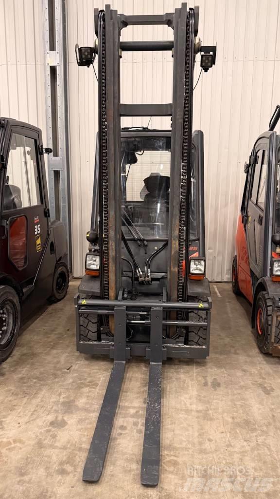 Linde H25D-02 Diesel gaffeltrucks