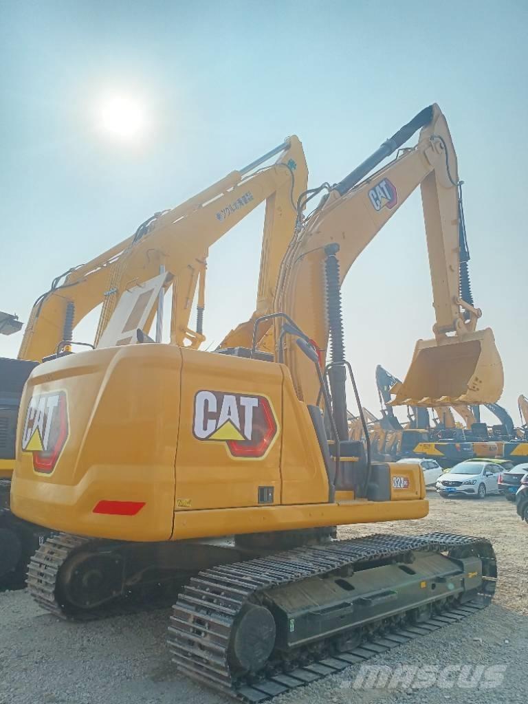 CAT 323GC Gravemaskiner på larvebånd