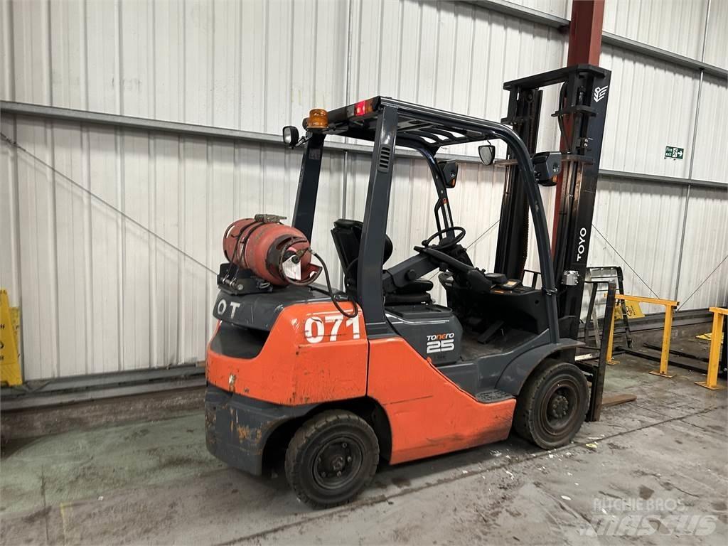 Toyota 02-8FGF25 LPG gaffeltrucks