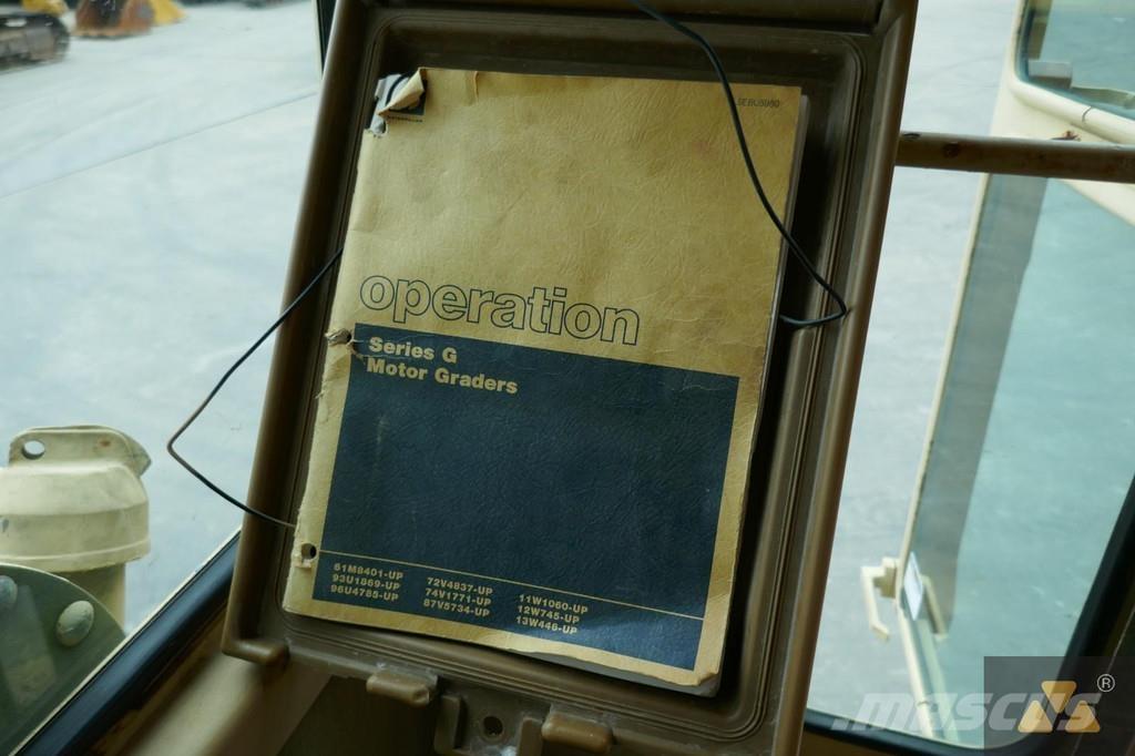 CAT 130G Ex-army Vejhøvle / Gradere