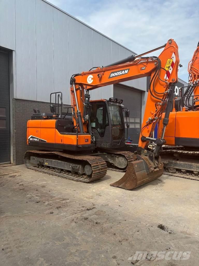 Develon DX140LC-7 Gravemaskiner på larvebånd