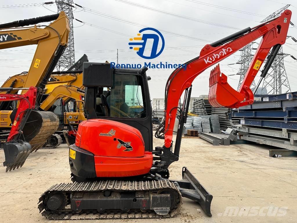 Kubota U 35 Minigravemaskiner