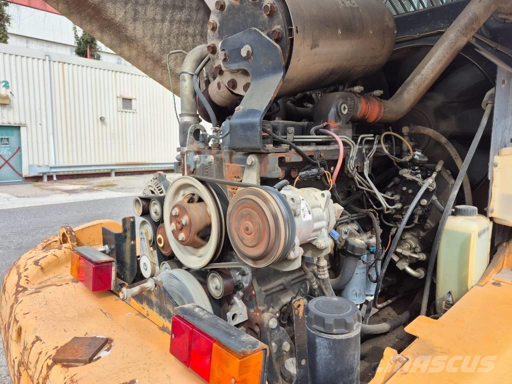 CASE 621 D Læssemaskiner på hjul