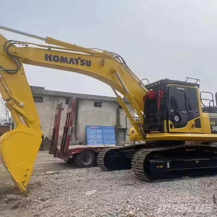 Komatsu PC360 Gravemaskiner på larvebånd