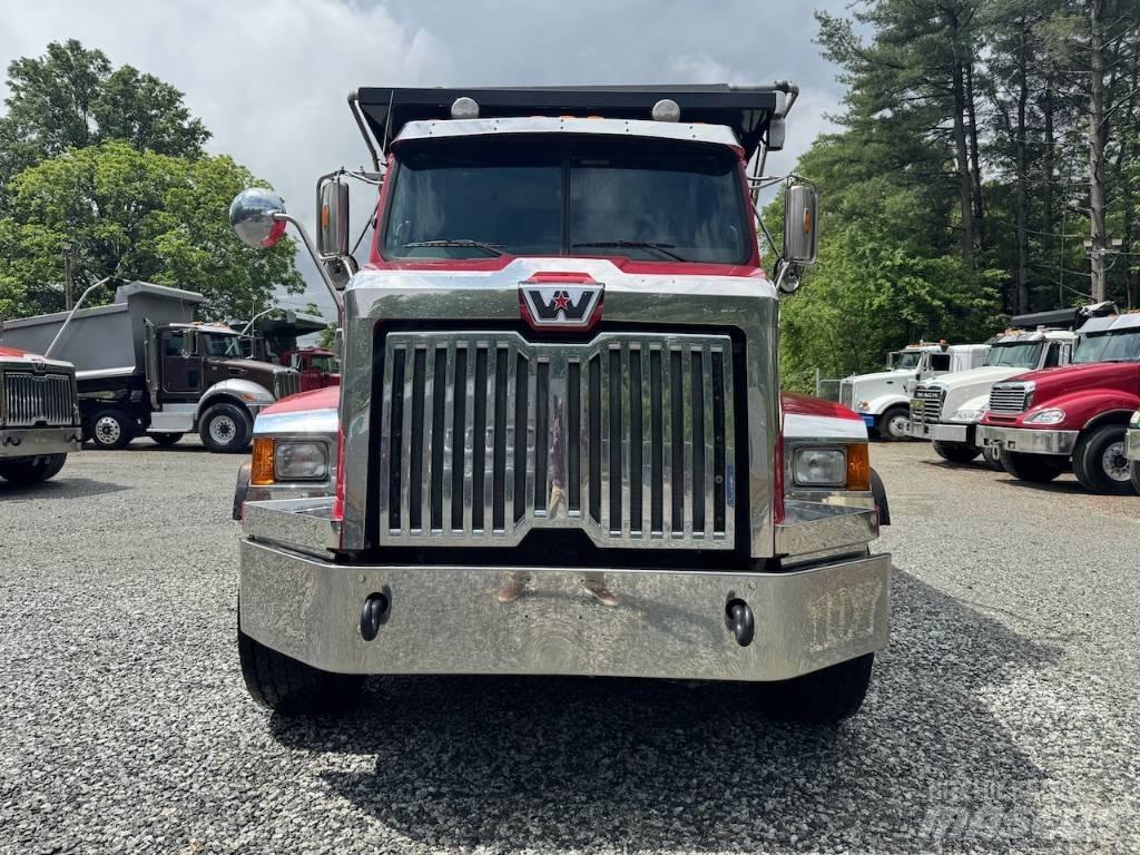 Western Star 4700 Lastbiler med tip