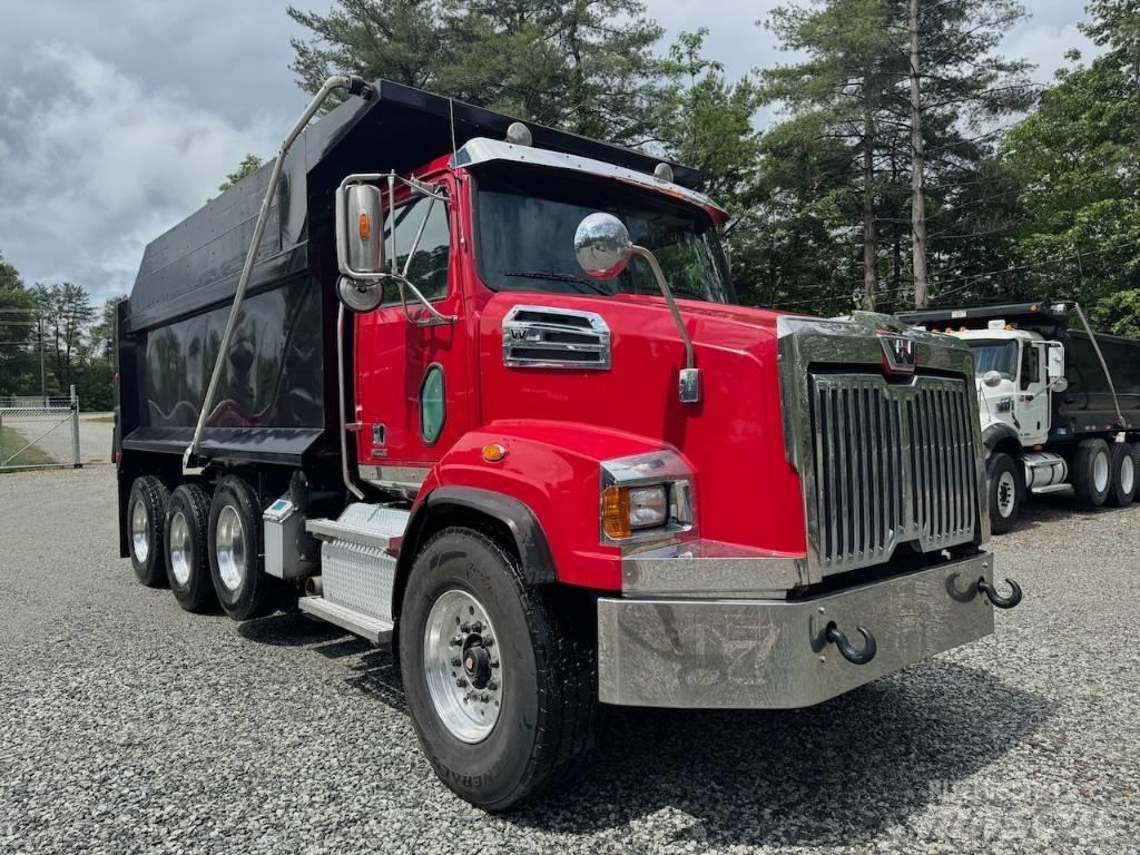 Western Star 4700 Lastbiler med tip