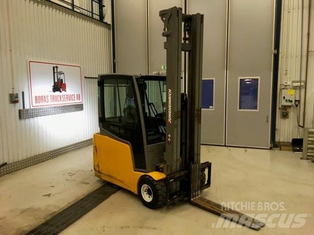 Jungheinrich EFG 220 El gaffeltrucks