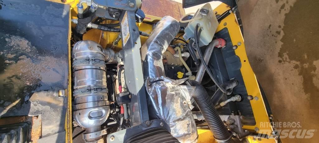 JCB NC ST-9 Terrængående lastbiler