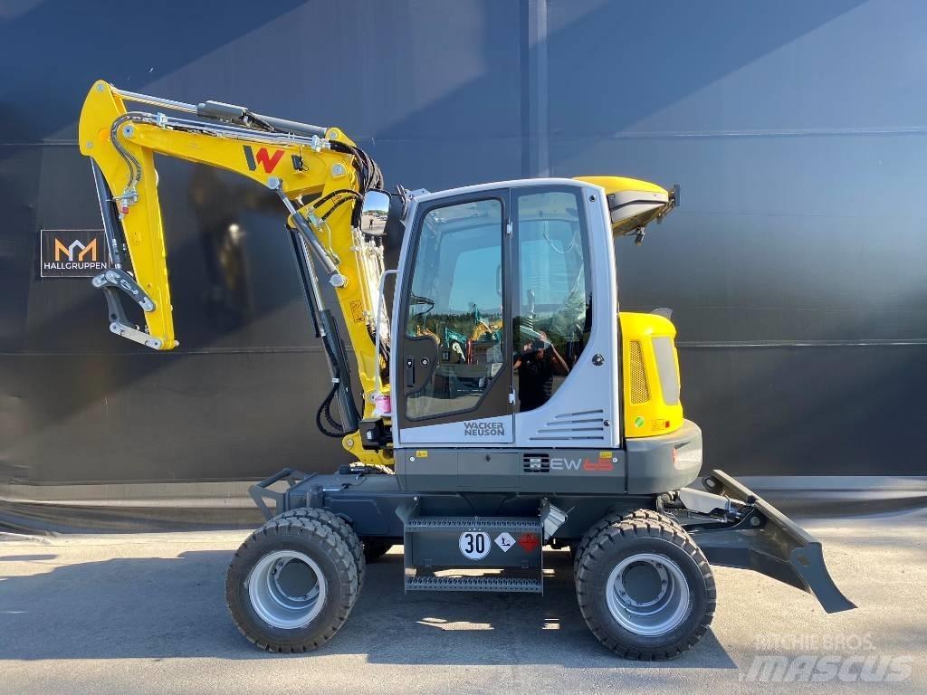 Wacker Neuson EW65 Gravemaskiner på hjul