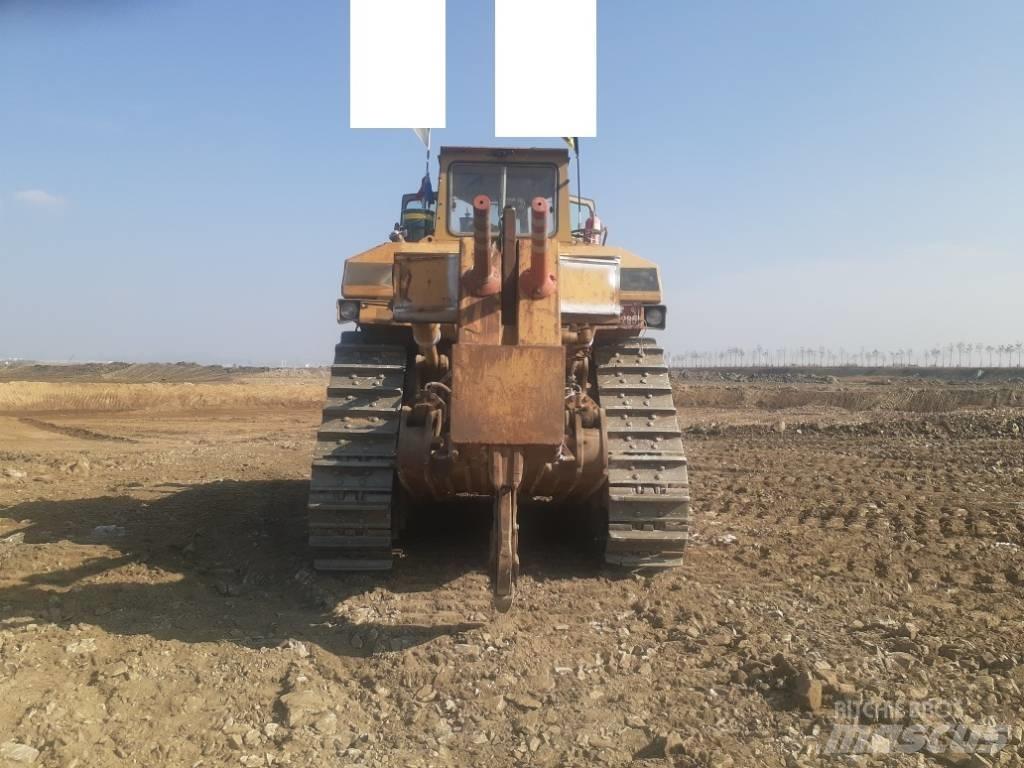 CAT D 9 N Bulldozer på larvebånd