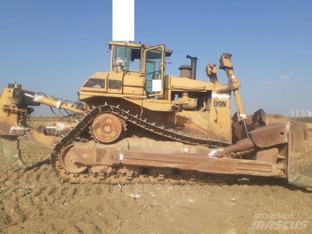 CAT D 9 N Bulldozer på larvebånd