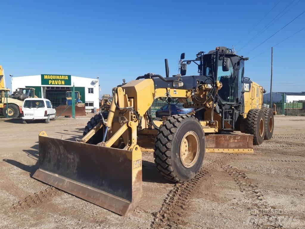 CAT 120 M 2 Vejhøvle / Gradere