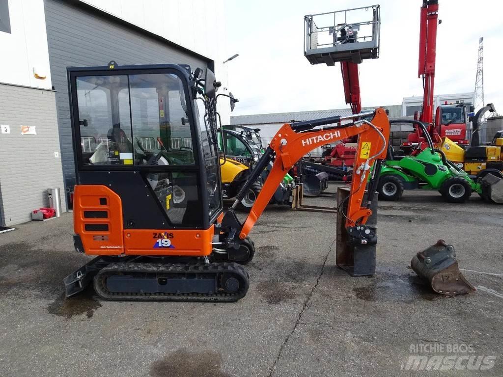 Hitachi ZX19-6CR Minigravemaskiner