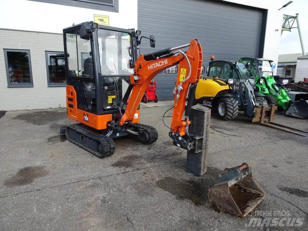 Hitachi ZX19-6CR Minigravemaskiner