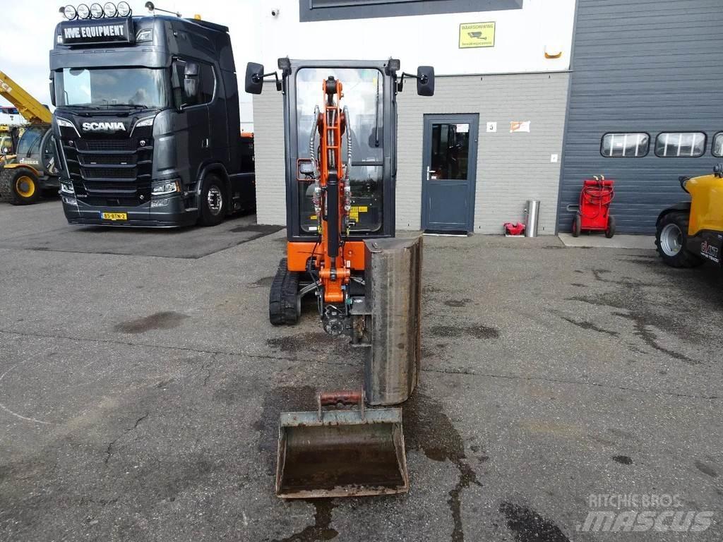 Hitachi ZX19-6CR Minigravemaskiner