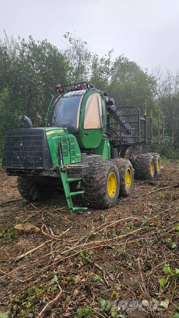 John Deere 1110 E Udkørselsmaskiner