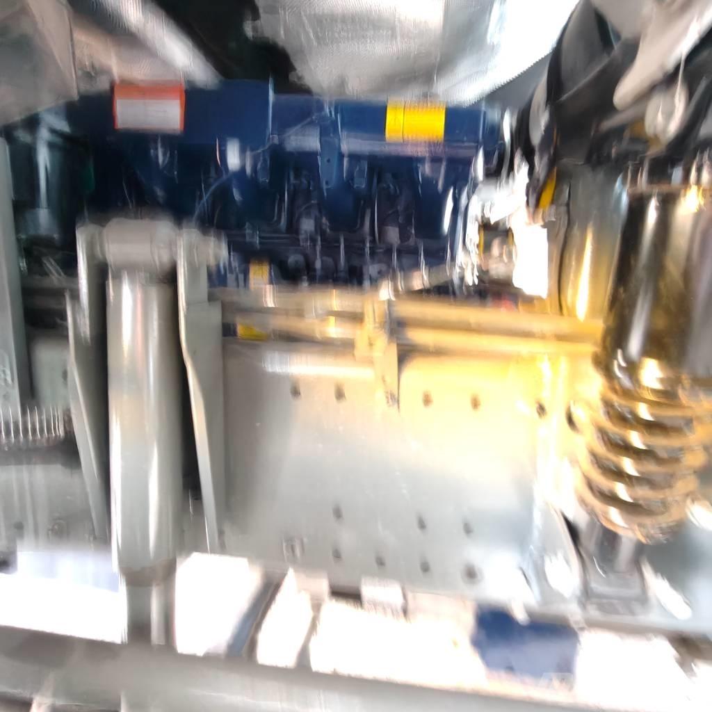 Howo 371 8x4 Lastbiler med tip