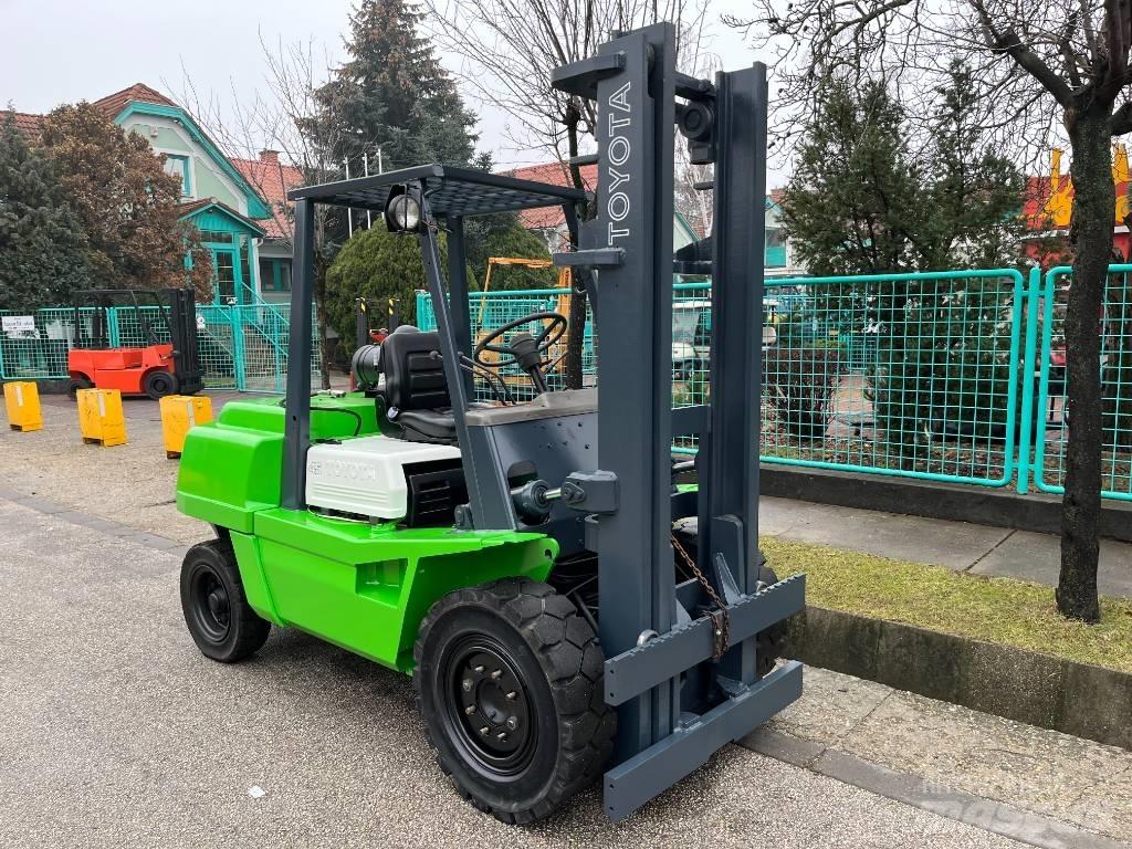 Toyota 3FG45 V-3446 LPG gaffeltrucks
