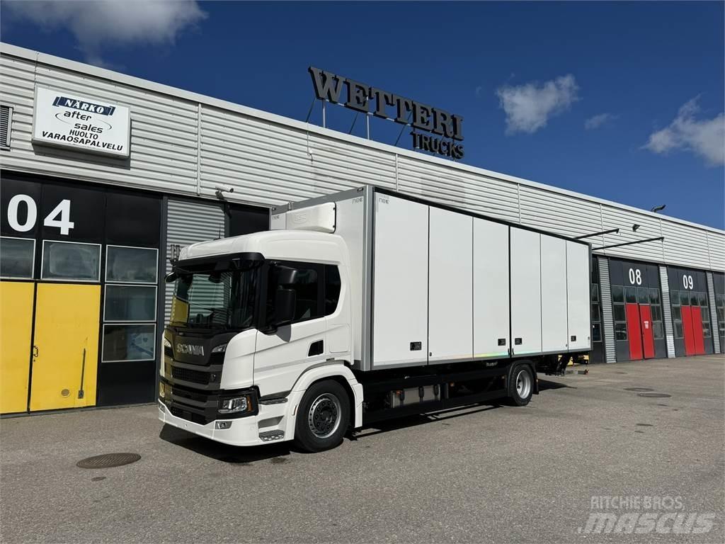 Scania P320 4x2 Fast kasse