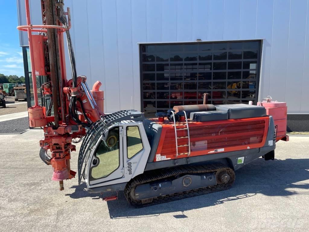 Sandvik DI 600 Overfladeboreudstyr / Borerigge