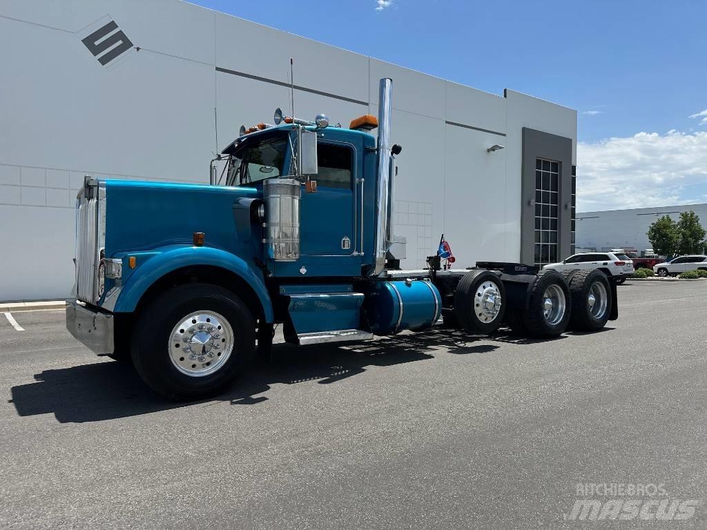 Kenworth W 900 Trækkere