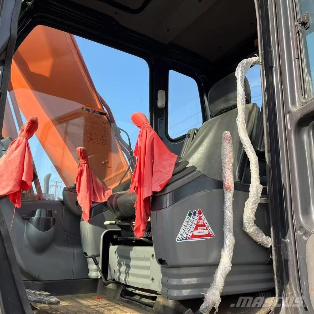 Hitachi ZX 160 Midi-gravemaskiner 7t - 12t