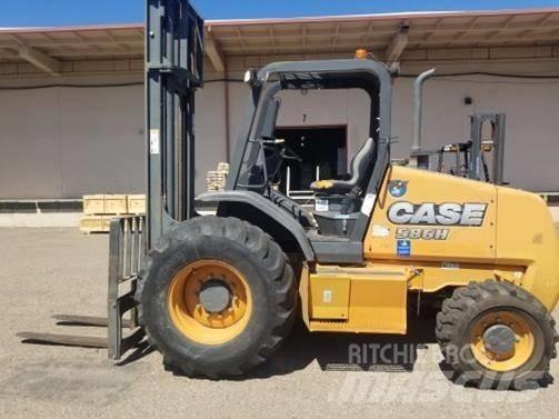 CASE 586H Terrængående gaffeltruck