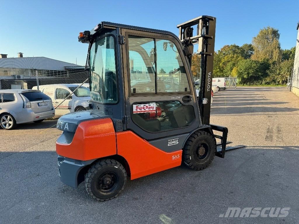 Toyota 02-8FDF25 Diesel gaffeltrucks