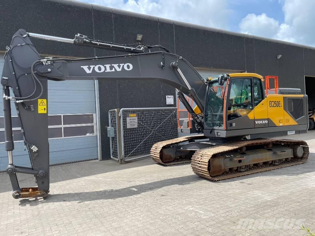 Volvo EC250E Gravemaskiner på larvebånd