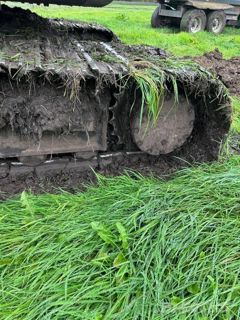 Hitachi ZX135-5 Gravemaskiner på larvebånd