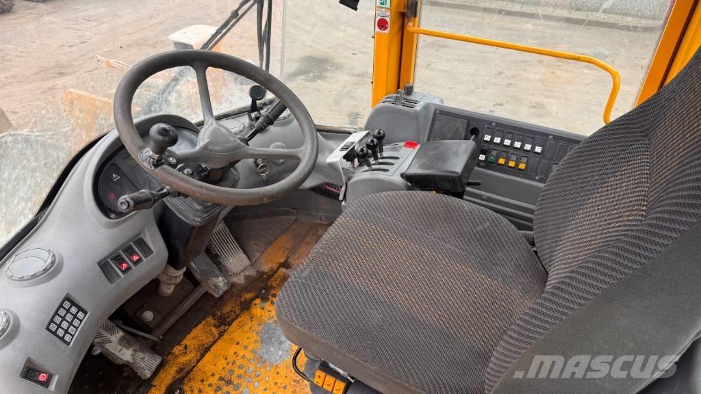 Volvo L 120 E Læssemaskiner på hjul