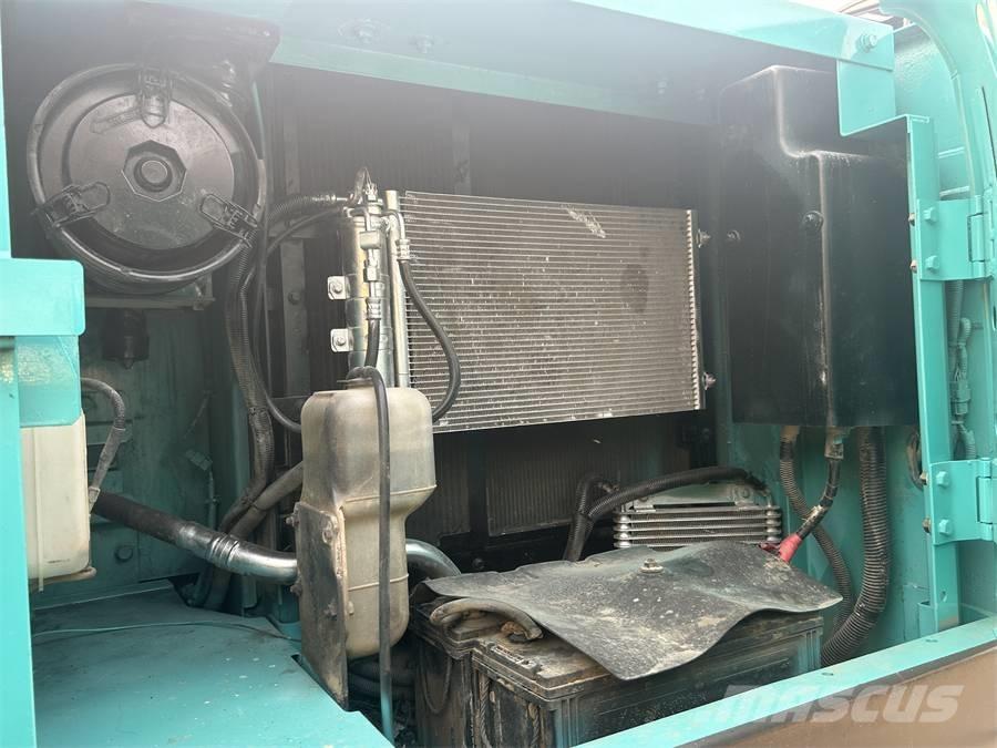 Kobelco SK 140 Gravemaskiner på larvebånd