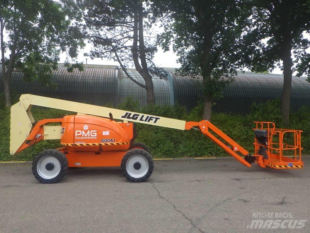 JLG 600AJ Bomlifte med knækarm